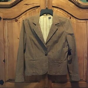 Women’s Tailored Blazer